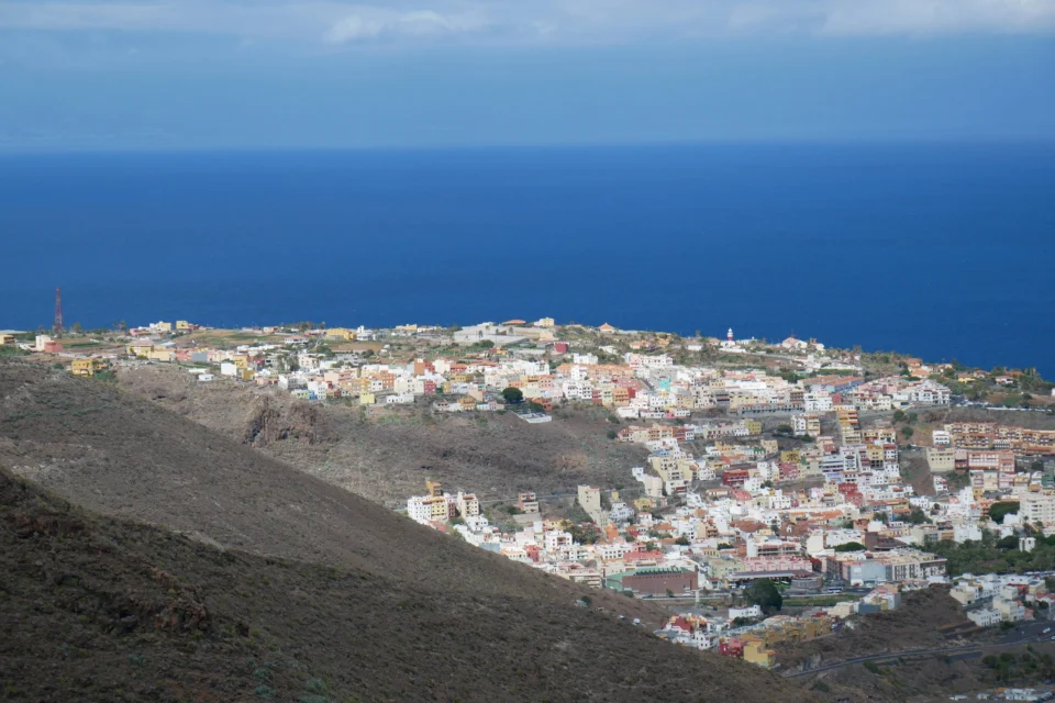 P1010356 960x640